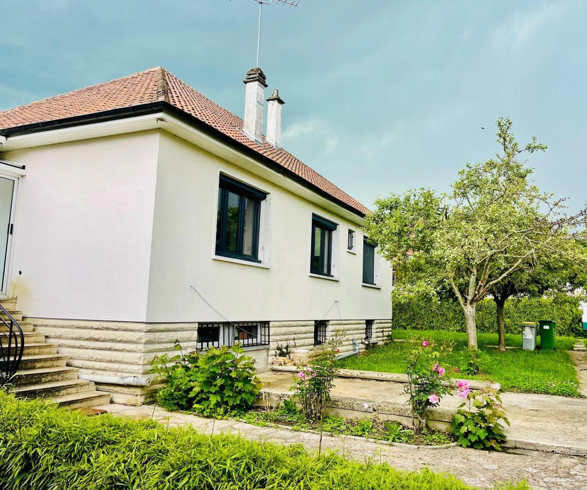 Stylish, Calm And Green Home Stay Saint-Fargeau-Ponthierry Exterior photo